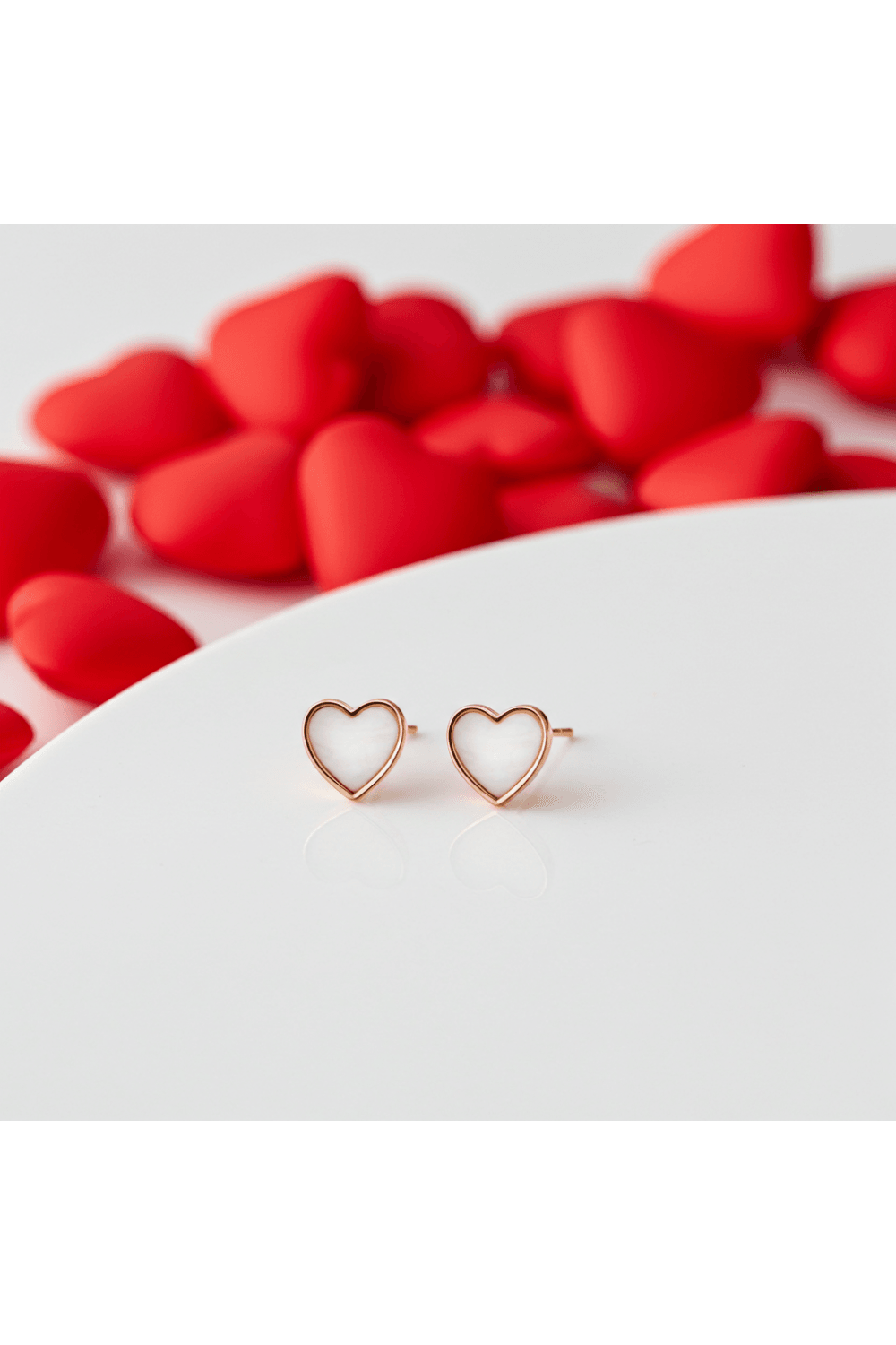 Pearl Heartbeat Stud Earring